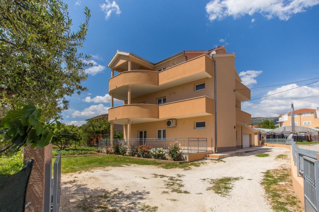 Apartman Visic 1692 Kaštela Exterior foto